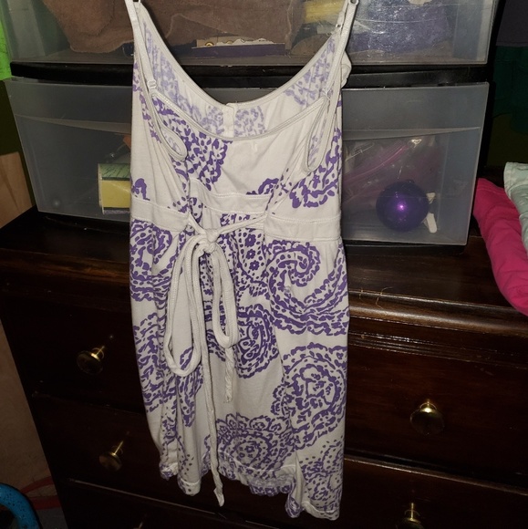 Tank - Picture 2 of 3